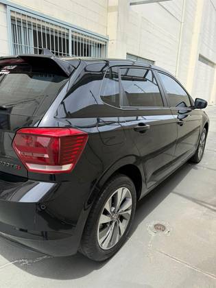 VOLKSWAGEN POLO 1.0 200 TSI COMFORTLINE AUTOMÁTICO